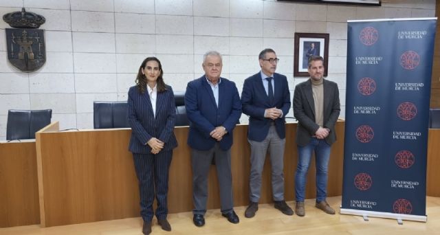 Se suscribe el nuevo convenio de colaboración con la Universidad de Murcia que regula el funcionamiento de la Sede Permanente de Extensión Universitaria en Totana