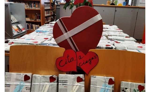 “Cita a ciegas con un libro” y “Enamorados de la Biblioteca'