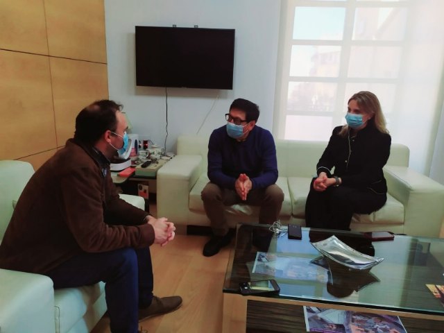 El concejal de Inmigración se reúne con la Asociación Rumiñahui