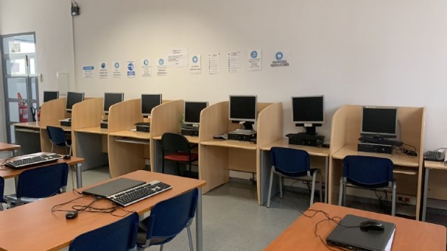 Acuerdan licitar el suministro de nuevos equipos informáticos para el Aula del Centro de Desarrollo Local