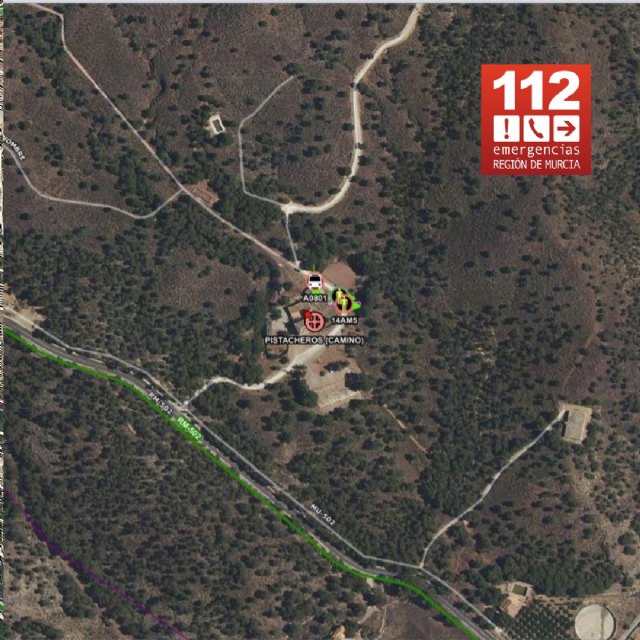 Servicios de emergencia atienden y trasladan a una senderista herida en Camino de los Pistacheros, Totana