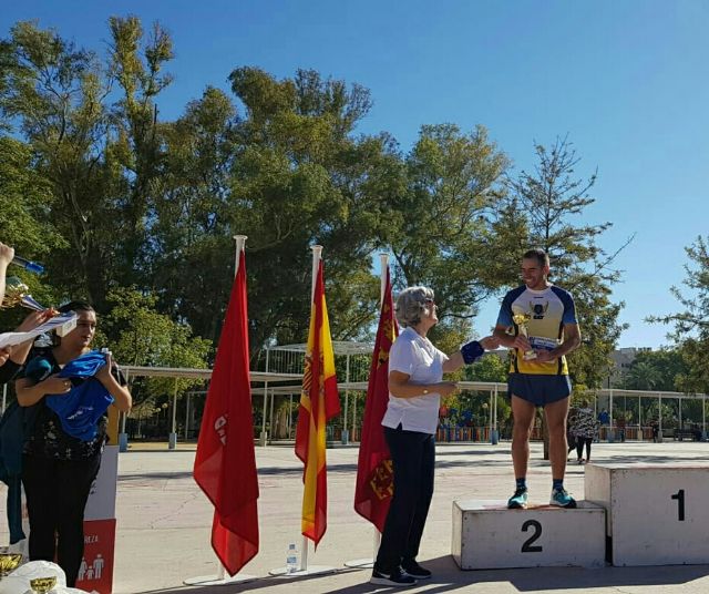 Michi, del Club Atletismo Totana, subcampeón en la carrera popular Manos Unidas de Murcia