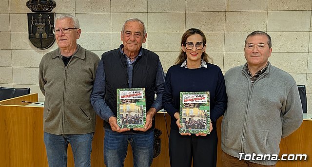 Los Charrasqueados presentan una revista que recoge su legado musical tras casi 60 años de historia