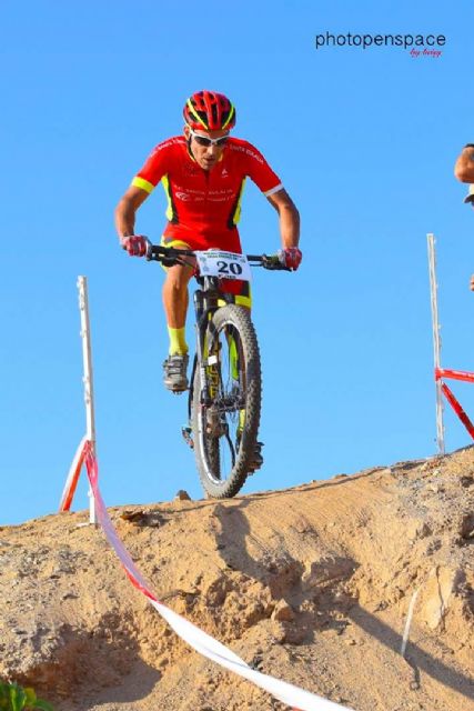 Segundo puesto para Víctor Perez del CC Santa Eulalia en junior en la prueba del Open de España de Xcm de Cazorla