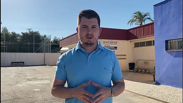 Denuncian que las piscinas municipales permanecen cerradas en plena ola de calor