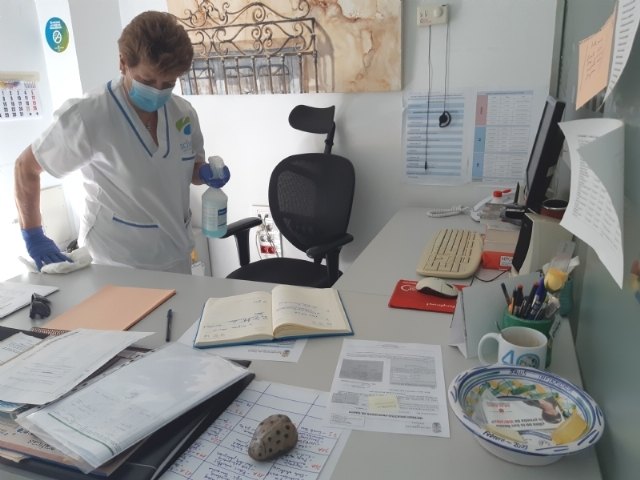 Se prorroga el contrato de Servicio de Limpieza de Interiores en Centros e Instalaciones Municipales del 1 de agosto al 30 de noviembre