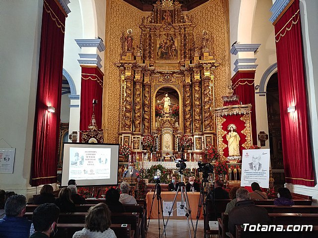 Se presenta el II Certamen literario 'Memorial Ildefonso Moya'