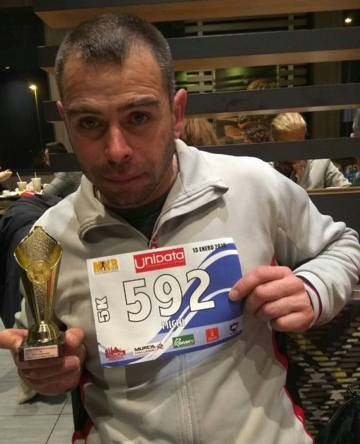 El Club Atletismo Totana participó en la V Murcia Night's Running y en la Endurance de Puerto Lumbreras