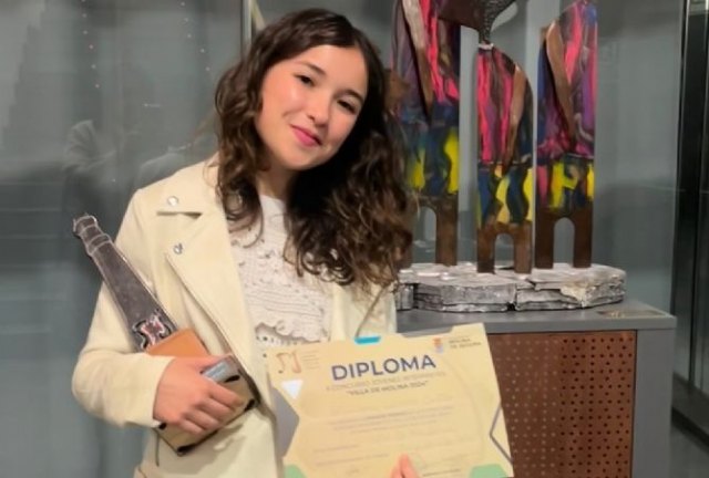 Cultura felicita a Blanca López Ortiz por el primer premio conseguido en el XXVI Concurso entre Cuerdas y Metales