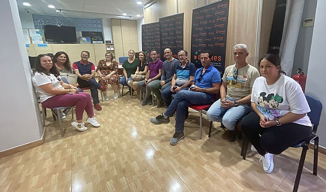 Ahora Totana participa en una reunión para tratar de encontrar soluciones al precario servicio de pediatría