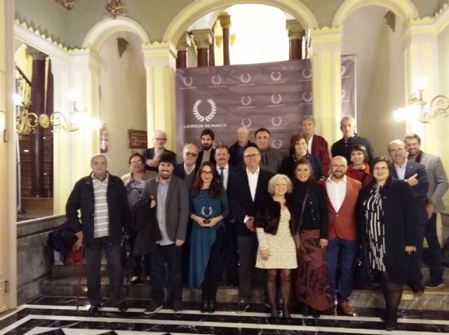 El equipo de investigación de 'La Bastida' recibe el 'Premio Laurel', en la categoría de Ciencia e Investigación; que otorga el Colegio Profesional de Periodistas de la Región de Murcia