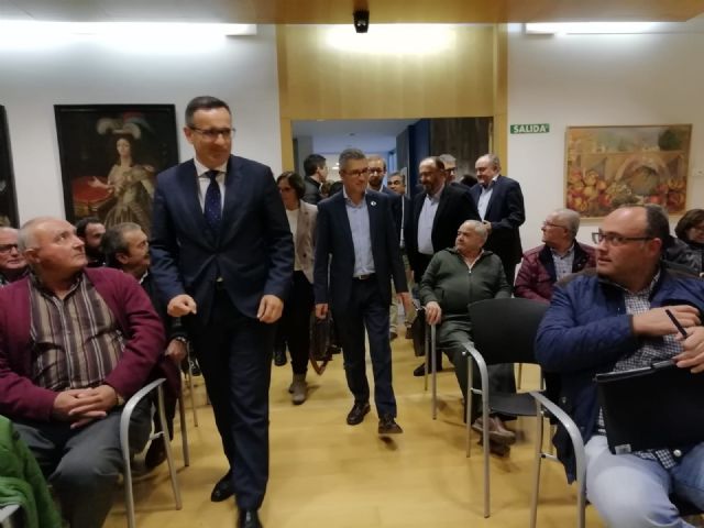 El secretario de Estado de Medio Ambiente se compromete con los regantes de Totana a agilizar la regularización de los riegos consolidados de El Raiguero, El Paretón y La Huerta