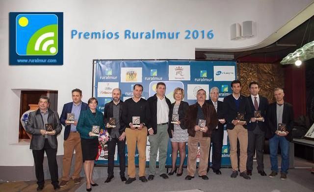 Autoridades municipales asisten a la entrega de los IV Premios Ruralmur´2016