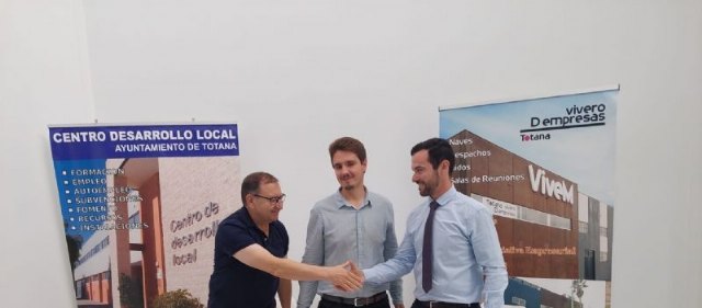 Ceden una nave del Vivero de Empresas a un emprendedor para desarrollar proyectos con fabricación industrial y diseño aditivo 3D