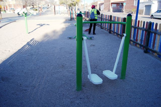 El recinto ferial ya cuenta con un parque saludable, el segundo en Totana