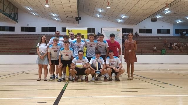 Celebran el Torneo de Fútbol Sala SUB-19, que contó con la participación de 10 equipos del municipio