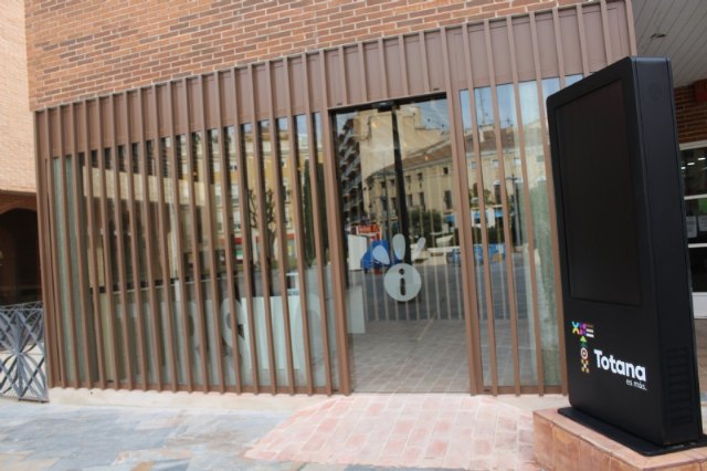 Entra en funcionamiento la nueva Oficina de Turismo de Totana coincidiendo con los días importantes del Carnaval