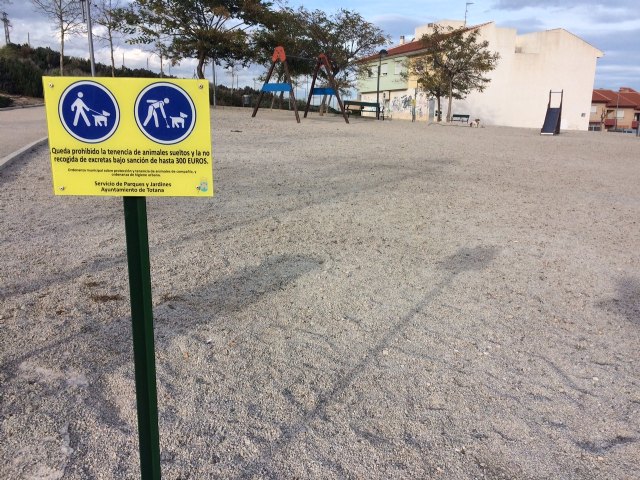 La Alcaldía eleva una moción para denominar el parque-jardín situado frente a la sede social de la Hermandad como “Jardín Santa María Cleofé y Coronación de Espinas”