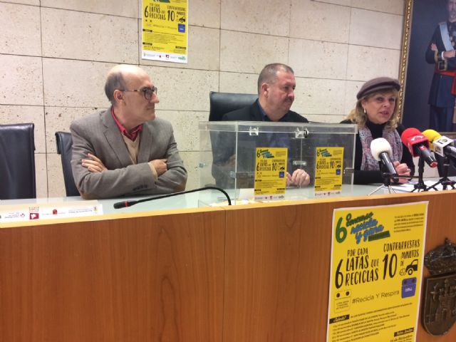 Aurora López Montiel gana el 6° Concurso 'Recicla y Gana' para el fomento de la cultura de reciclaje en el municipio de Totana, en el que han participado unos 900 usuarios