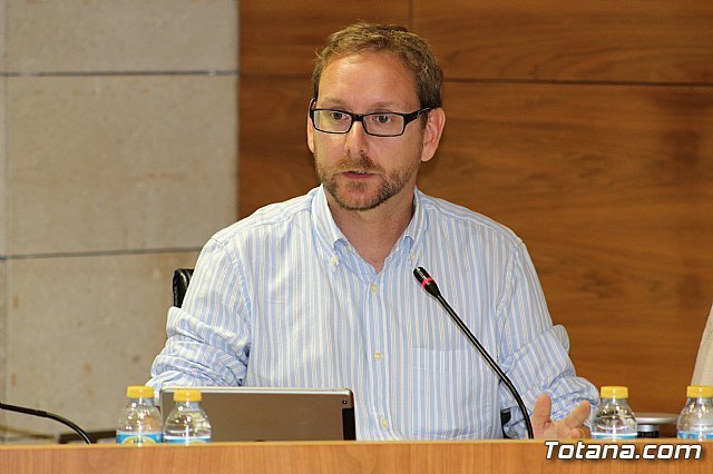 Carlos Enrique Ballester Méndez, concejal de Urbanismo, en una foto de archivo / Totana.com