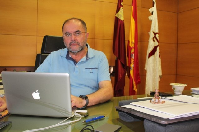 El alcalde de Totana comparecerá este jueves ante la Comisión de Economía, Hacienda y Presupuesto de la Asamblea Regional