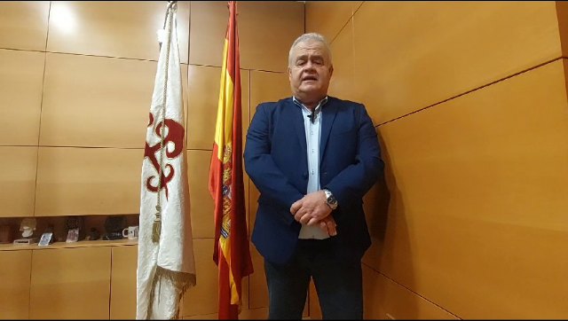 El alcalde de Totana expresa su preocupación por la ola de atracos y demanda refuerzos en materia de seguridad