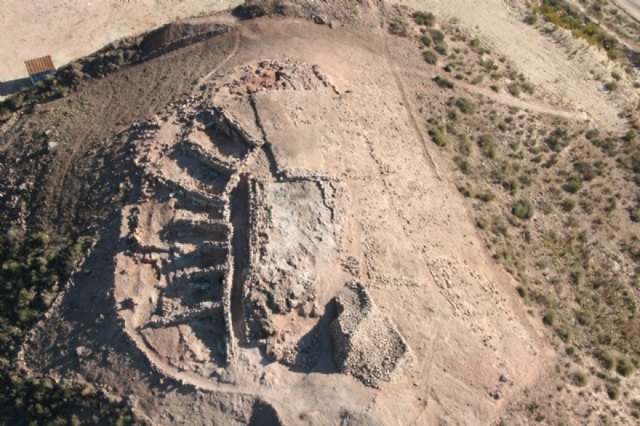 La Dirección General de Cultura incoa el procedimiento para declarar BIC el yacimiento argárico de La Tira del Lienzo