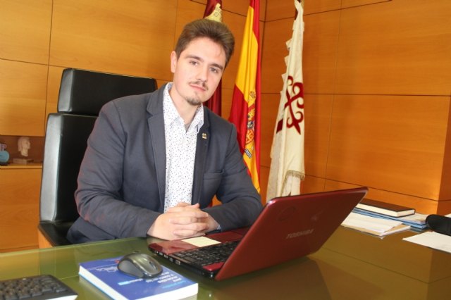 El alcalde solicita a la Consejería de Fomento e Infraestructuras varias propuestas de inversión dentro del programa “Más cerca”