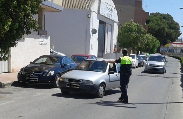 La Policía Local se une a la campaña sobre 'Vigilancia y Control de Distracciones al Volante', que se llevará a cabo del 23 al 29 de mayo