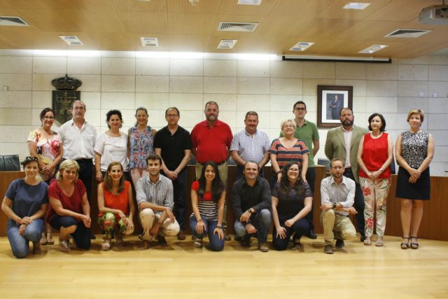 Juan José Cánovas formaliza ante el Pleno su renuncia al frente de la Alcaldía tras dos años de mandato para ceder el testigo este sábado a Andrés García, que ya es alcalde en funciones