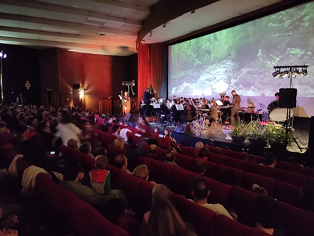 Aprueban suscribir un convenio de colaboración con el Cine Velasco para el desarrollo de actividades culturales y festivas durante el año 2022