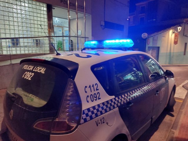 La Policía Local intensifica la vigilancia del cumplimiento de las medidas sanitarias contra el COVID-19