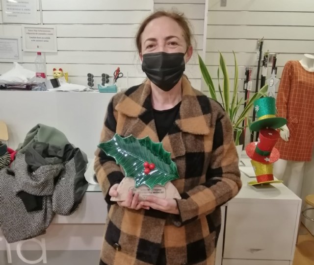 Euforia gana el VII Concurso de Escaparates de Navidad Totana 2021