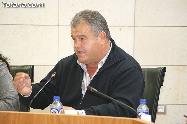 El PP de Totana tiende la mano al nuevo alcalde de Ganar Totana-IU