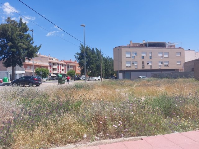 La Alcaldía dicta un Bando instando a la ciudadanía a mantener las condiciones de la higiene urbana en los solares del municipio