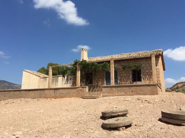 Solicitan a la  Mancomunidad de Canales del Taibilla la cesión dela 'Casa del Guarda', ubicada en la zona de La Calzon, para uso de interés público