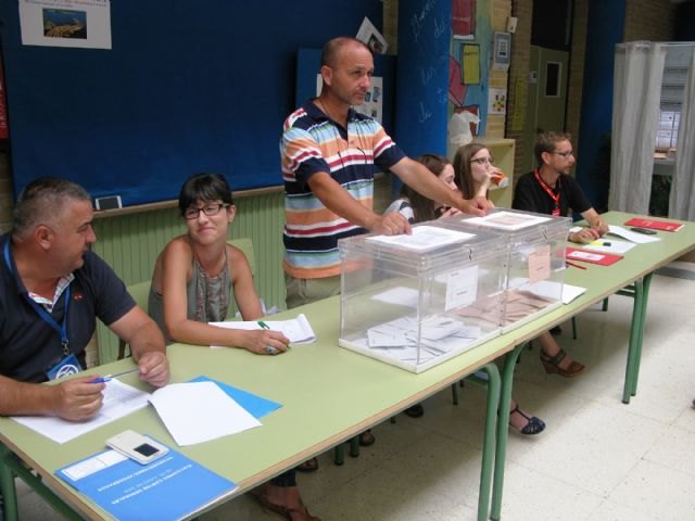 La participación de electores en Totana en las generales asciende al 39,85% por ciento, a las 14:00 horas; tres puntos más que respecto al pasado 20-D