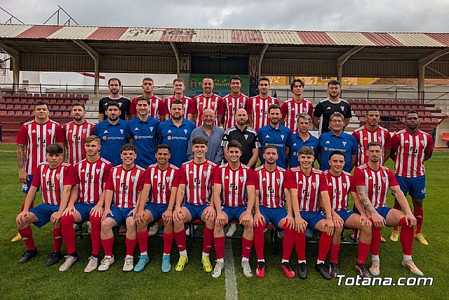 El Olímpico de Totana toca el cielo: el ascenso a 3ª RFEF sella una temporada 2024-2025 inolvidable