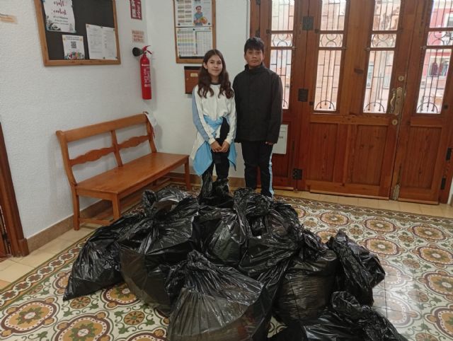 El Colegio la Milagrosa de Totana, premiado por su compromiso con el reciclaje y la educación ambiental