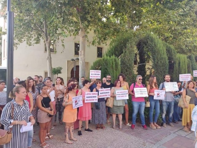 Se instará al Gobierno regional para que garantice la continuidad de los programas de empleabilidad en la Región de Murcia