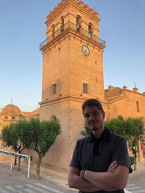 El alcalde define a Pedro José Sánchez Pérez como 'jovén, cabeza bien amueblada, con ideas y formación, valores y, sobre todo, muy buena persona'