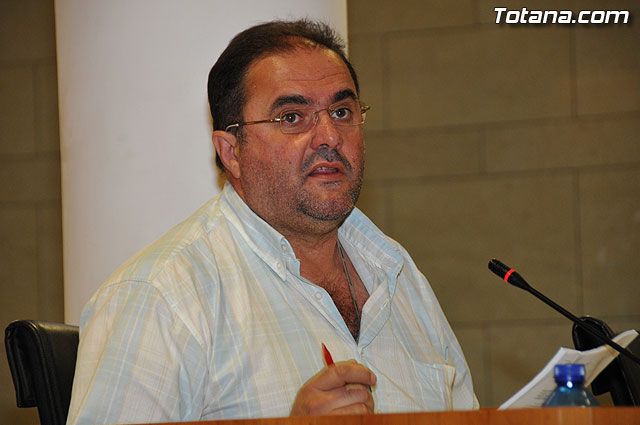 El concejal de IU + Los Verdes en Totana, Juan José Cánovas, en una foto de archivo / Totana.com