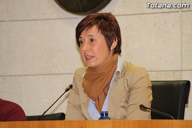 La portavoz del Grupo Municipal Popular, Josefa María Sánchez, en una foto de archivo / Totana.com