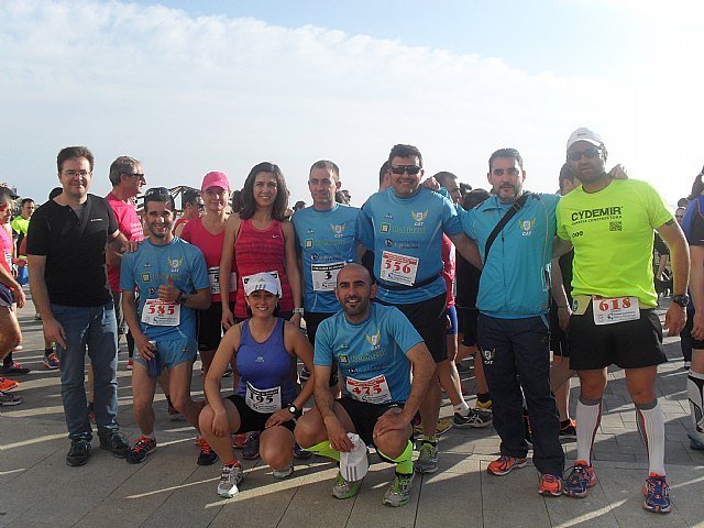 Un número grupo de atletas del Club de atletismo de Totana participaron en la II Media maratón nocturna de Aguilas y en los II 10 km de Aguilas