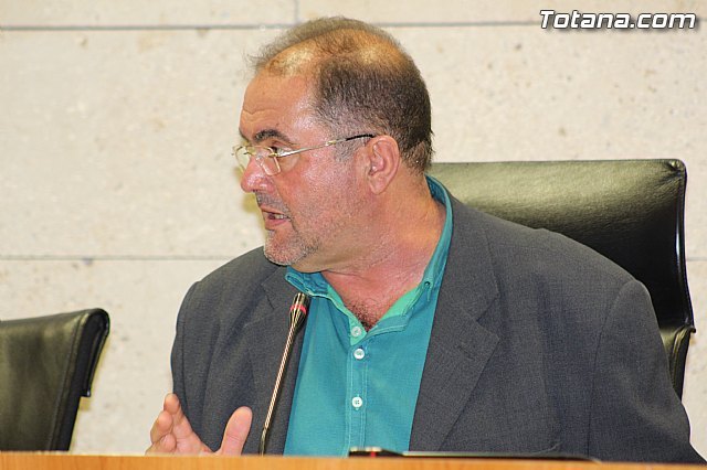 El alcalde de Totana, Juan José Cánovas, responde en redes sociales a la nota del PP sobre la auditoría interna 'rigurosa'