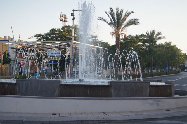El Ayuntamiento apela a la concienciación ciudadana en el uso responsable del agua y el consumo moderado durante el verano