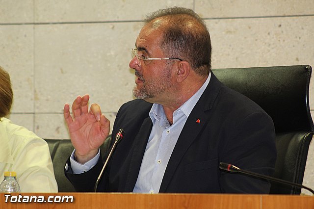 El alcalde de Totana, Juan José Cánovas, en una foto de archivo del último Pleno / Totana.com