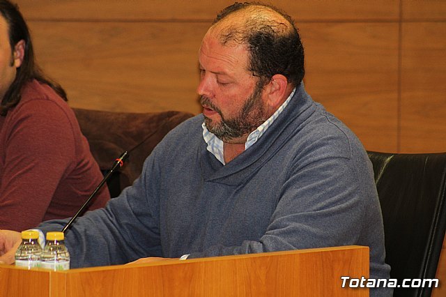Juan C. Carrillo durante el pasado Pleno ordinario de Diciembre 2018 / Totana.com