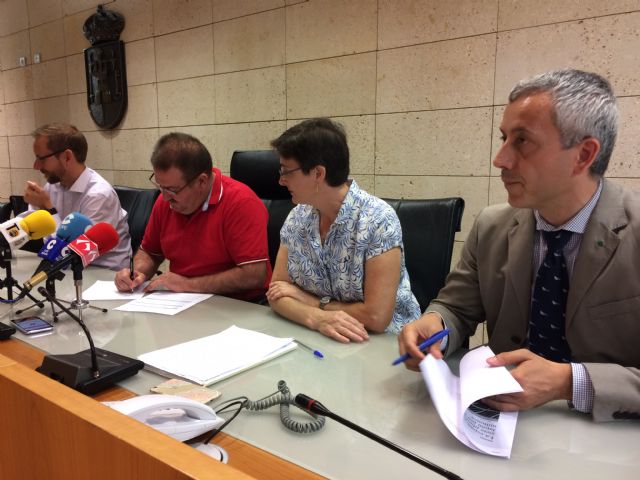 Se presenta la nueva Asociación contra la Línea de Alta Tensión 400 kV-Lorca Solar PV que pretende defender los derechos sociales y patrimoniales de los afectados por el trazado de esta infraestructura