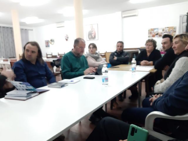 El equipo de Gobierno municipal se reúne con la Asociación de Vecinos del barrio de San José